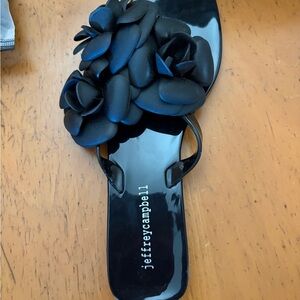 New Jeffrey Campbell Black Floral Slide Sandals with 3D Petals. Sz. 7-7.5.